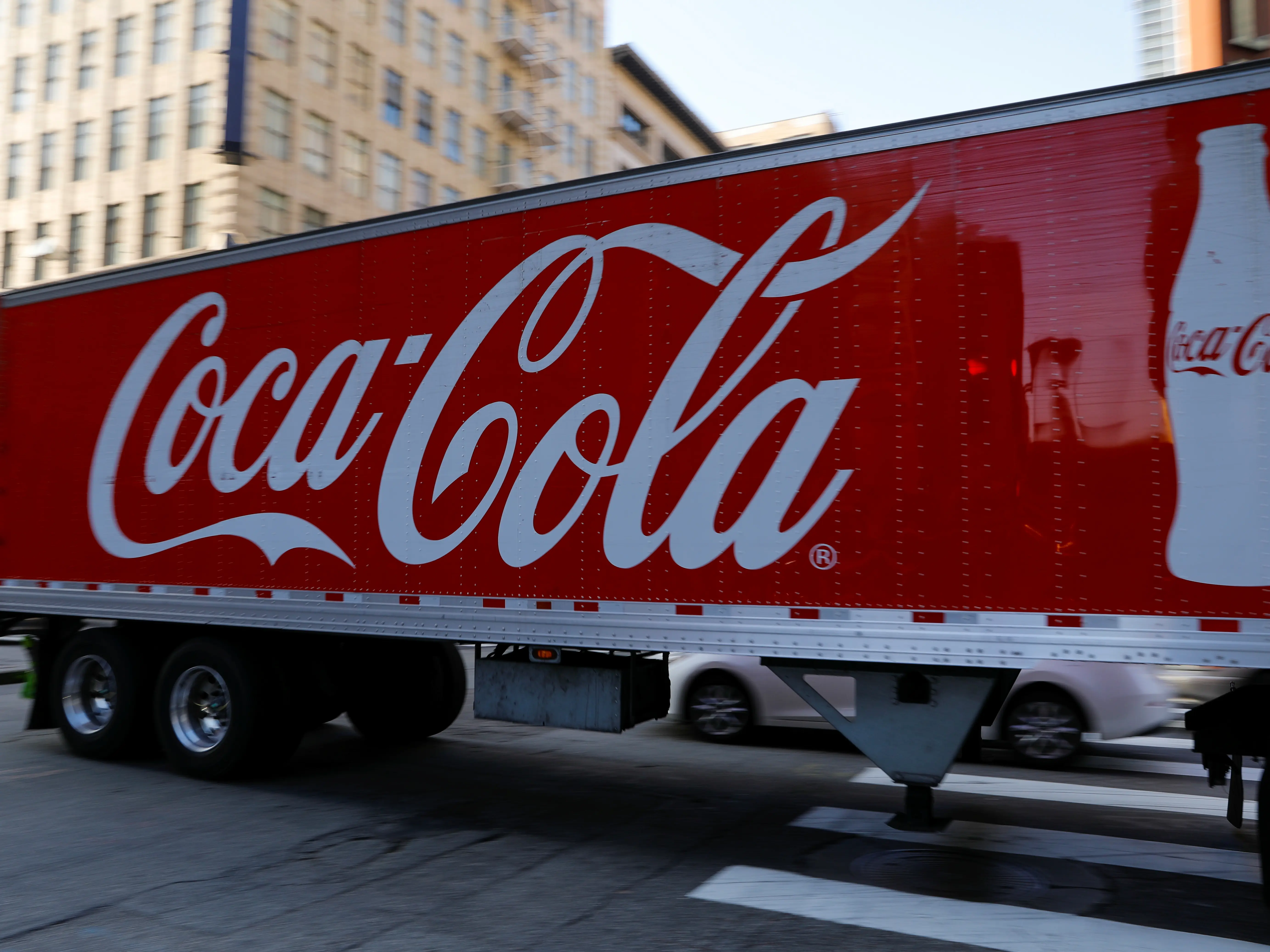 Coca-Cola to launch cane sugar Coke in US as higher prices boost profit Coca-Cola to launch cane sugar Coke in US as higher prices boost profit