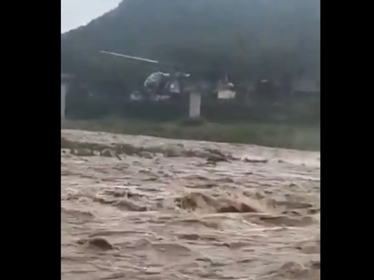 Army Pilots Conduct Daring Rescue in Jammu and Kashmir