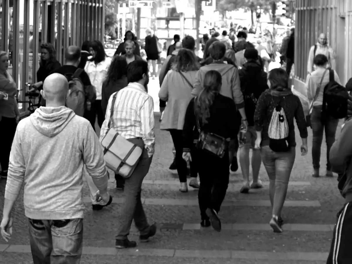 Global Population Growth Slows, Some Nations Experience Rapid Increase