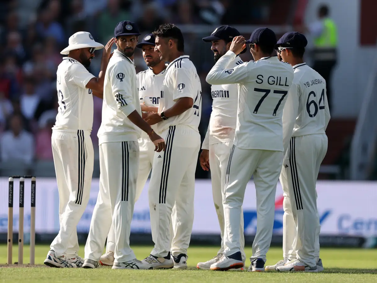 England Dominates Day 2 Against India in Fourth Test