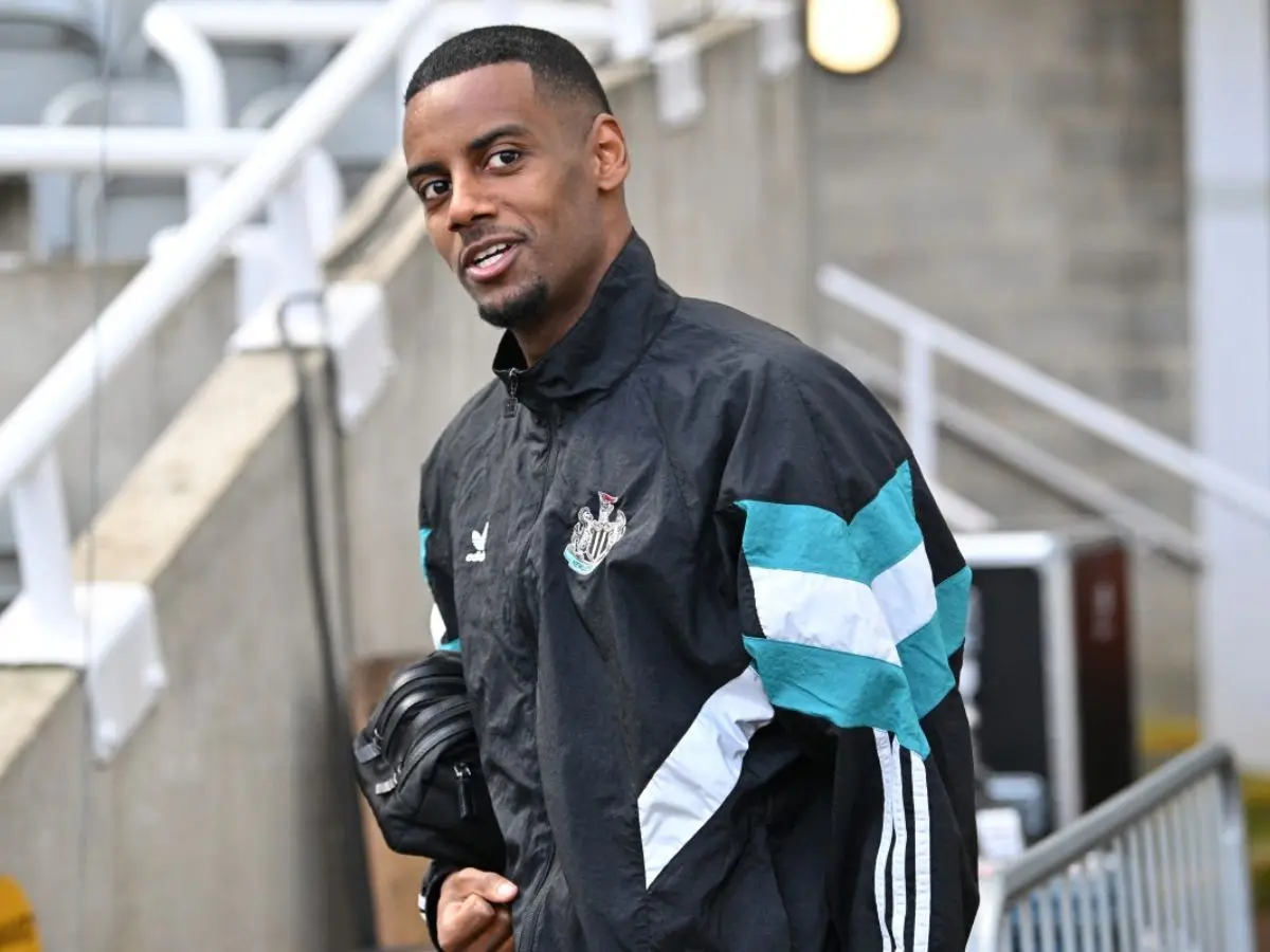 Transfer Window: Star striker Alexander Isak considers Newcastle exit - Report