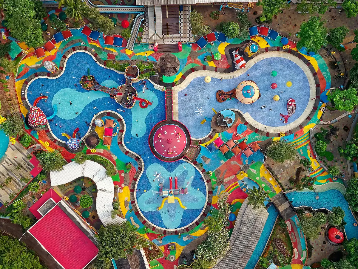 Nine-year-old child dies at water park in Pennsylvania which has world’s longest mat racing slides Nine-year-old child dies at water park in Pennsylvania which has world’s longest mat racing slides