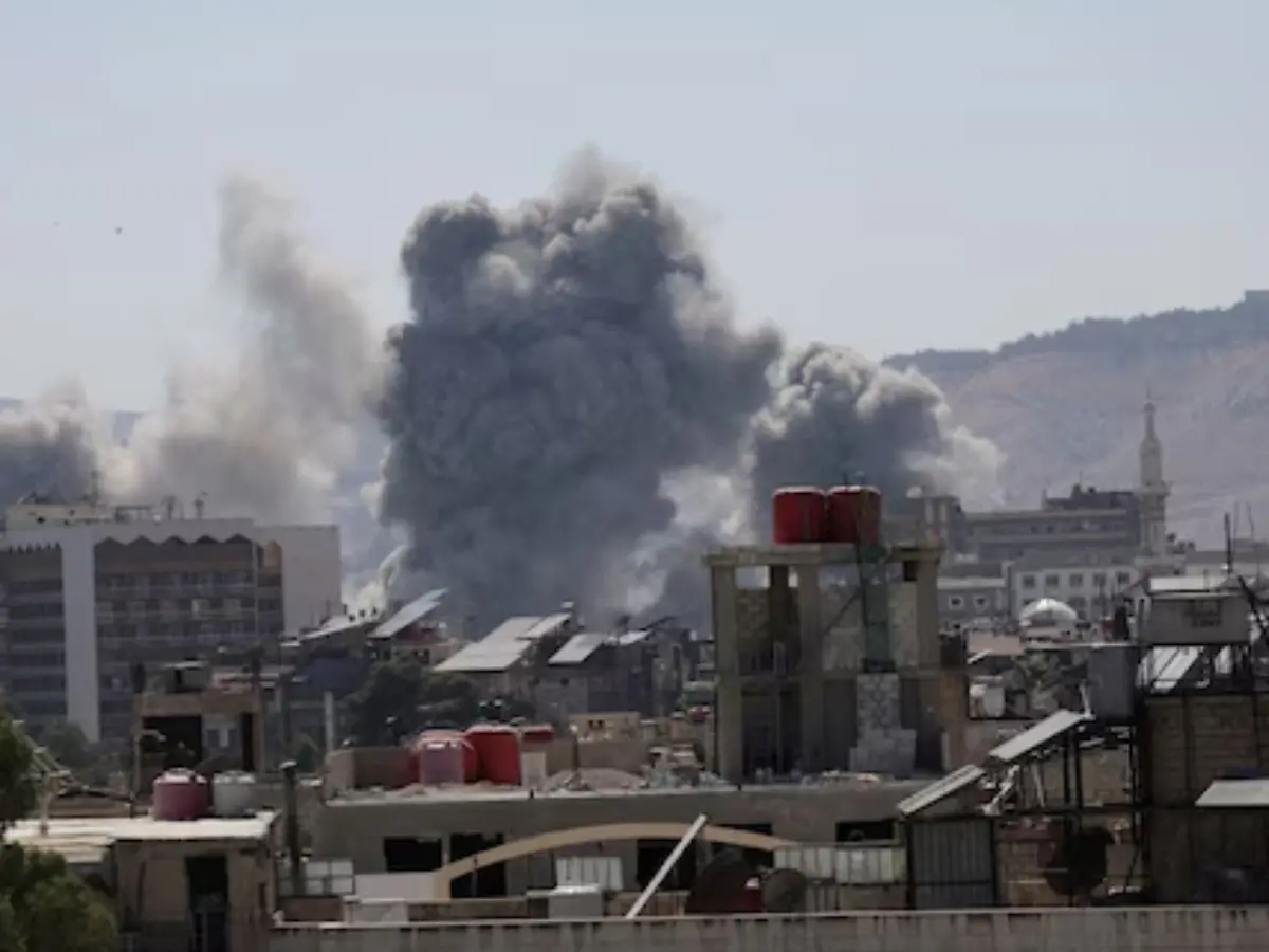 Syria arms depot blast: At least 12 killed, over 100 injured Syria arms depot blast: At least 12 killed, over 100 injured