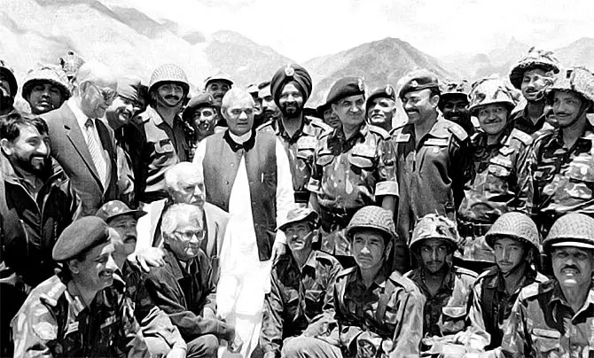 5. Strategic stakes in the Kargil sector