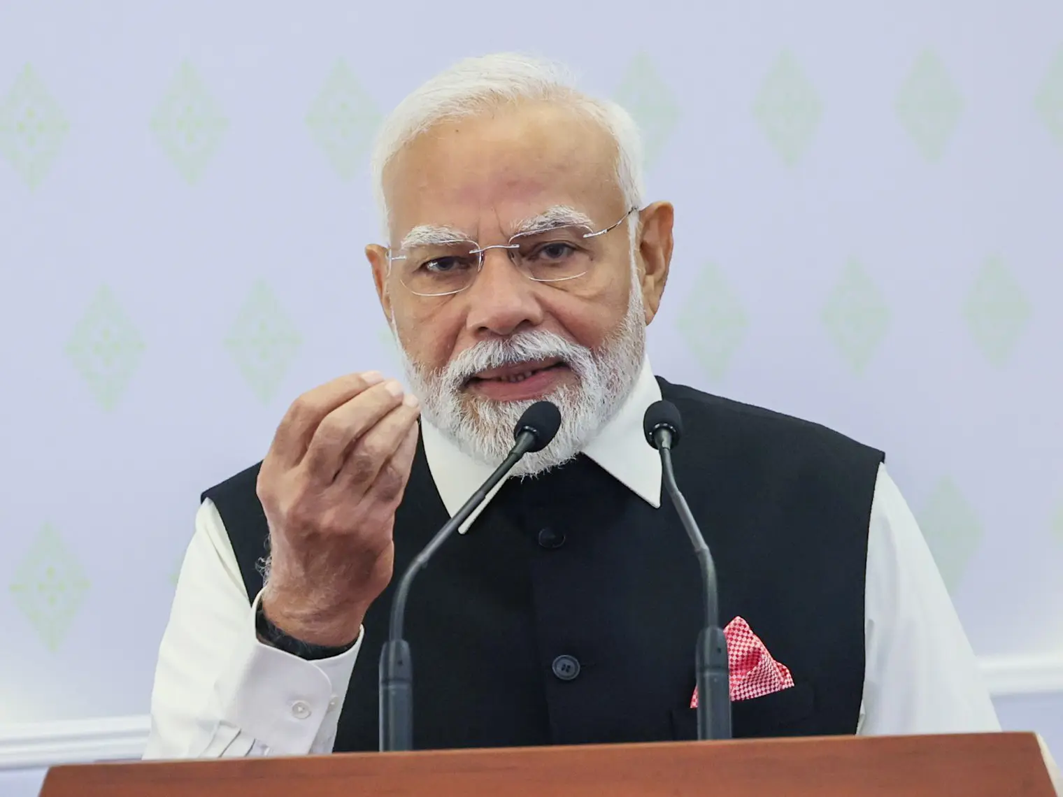 PM Modi highlights India’s cleanliness drive in Mann Ki Baat, says people turned Swachh Bharat into mass movement PM Modi highlights India’s cleanliness drive in Mann Ki Baat, says people turned Swachh Bharat into mass movement