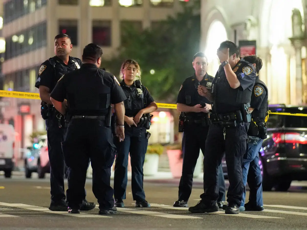 National assault weapons ban in New York? Governor calls for strict law after Manhattan shooting