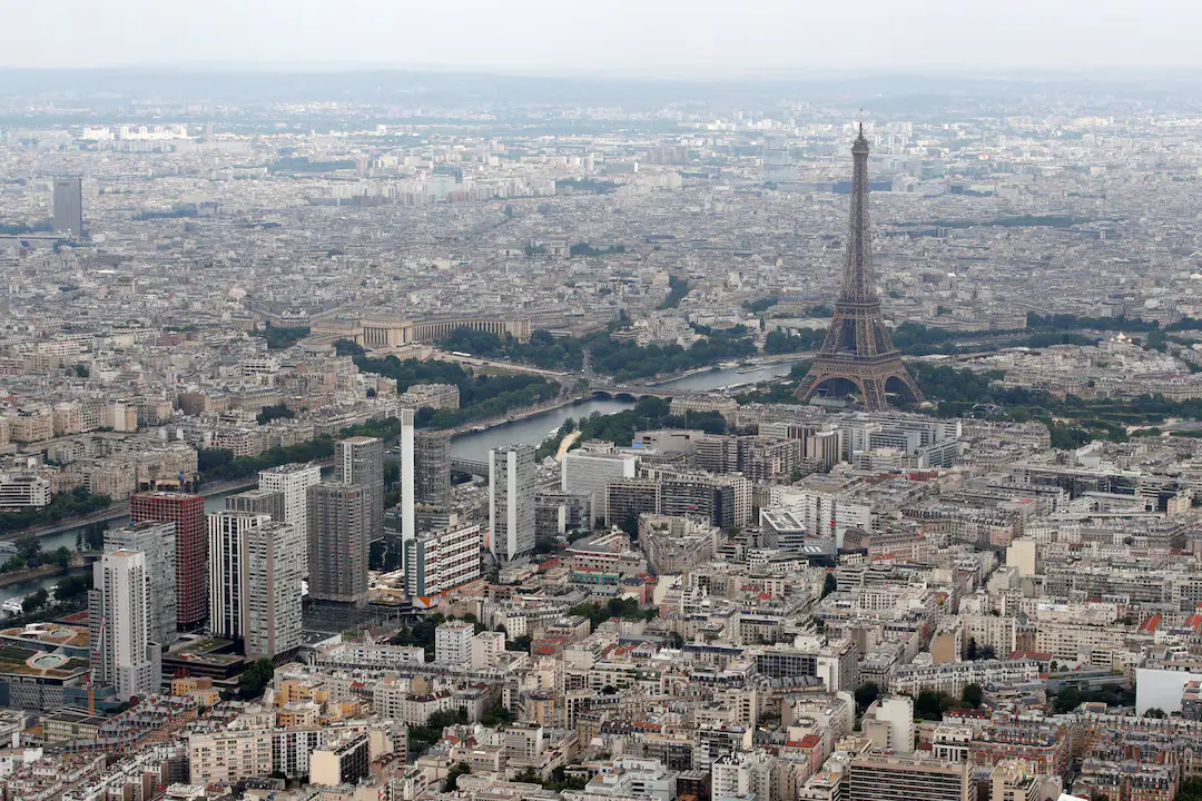 France's economic growth beats forecasts despite trade, political headwinds