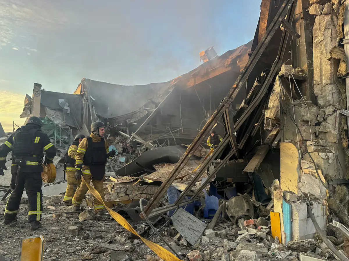 Russia's Iskander missiles hit Ukrainian military training facility ...