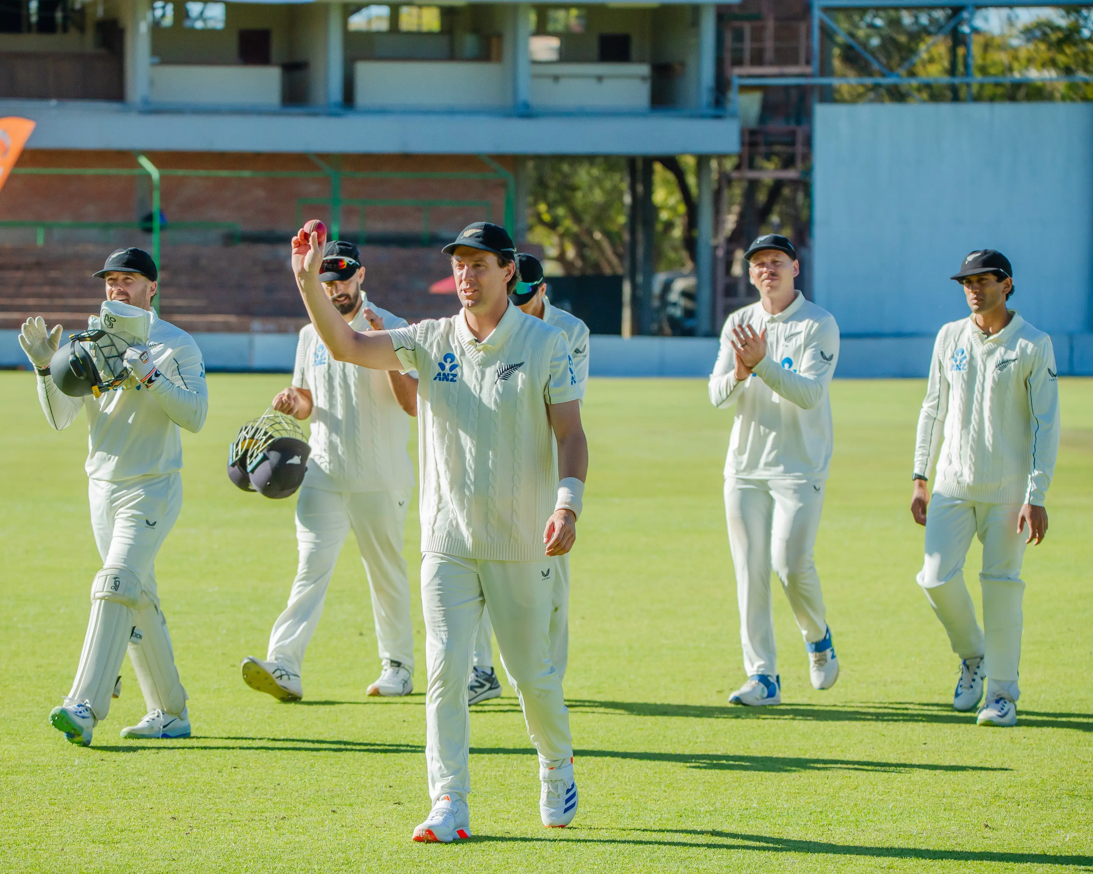 Matt Henry puts New Zealand in control of first Test against Zimbabwe