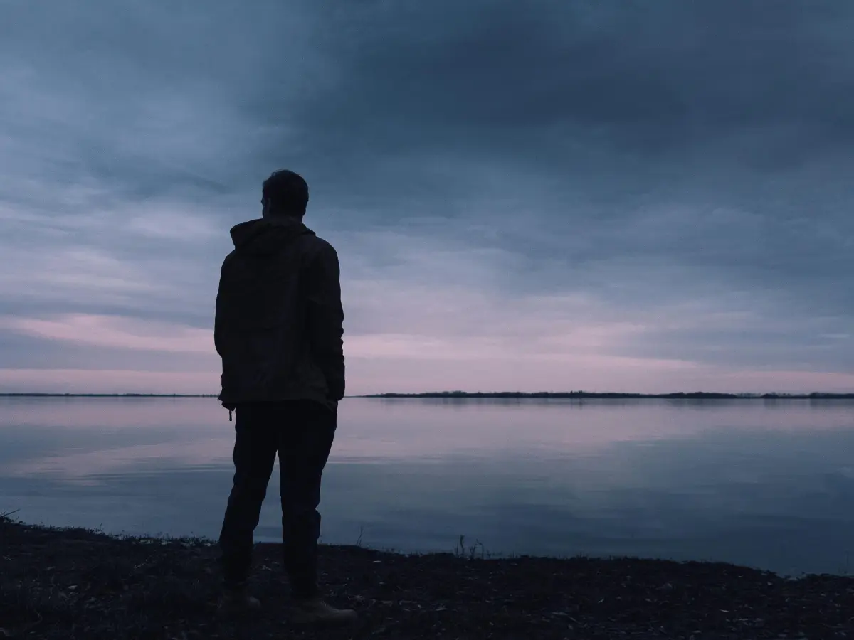 Summer boys more prone to becoming depressed later in life