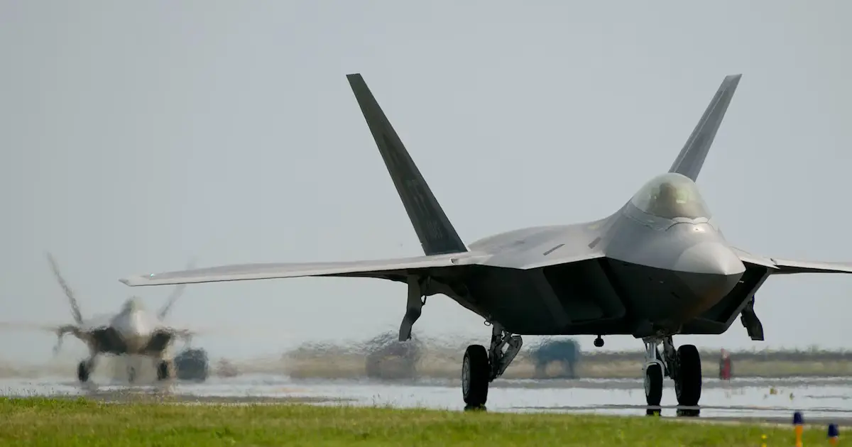F-22 Raptor: The king of noise