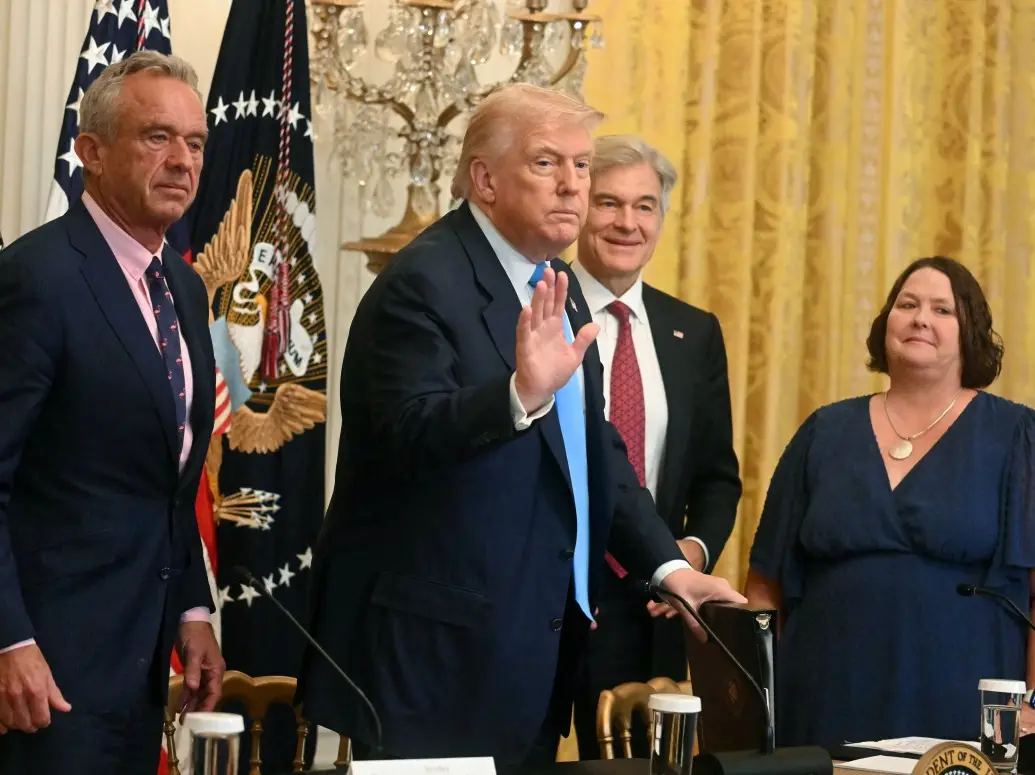 'Getting to know each other': Donald Trump postpones planned tariff after talks with Mexican President 'Getting to know each other': Donald Trump postpones planned tariff after talks with Mexican President