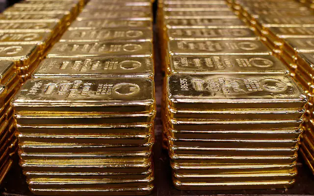 Gold gains slightly as Trump’s tariff rollout keeps markets cautious