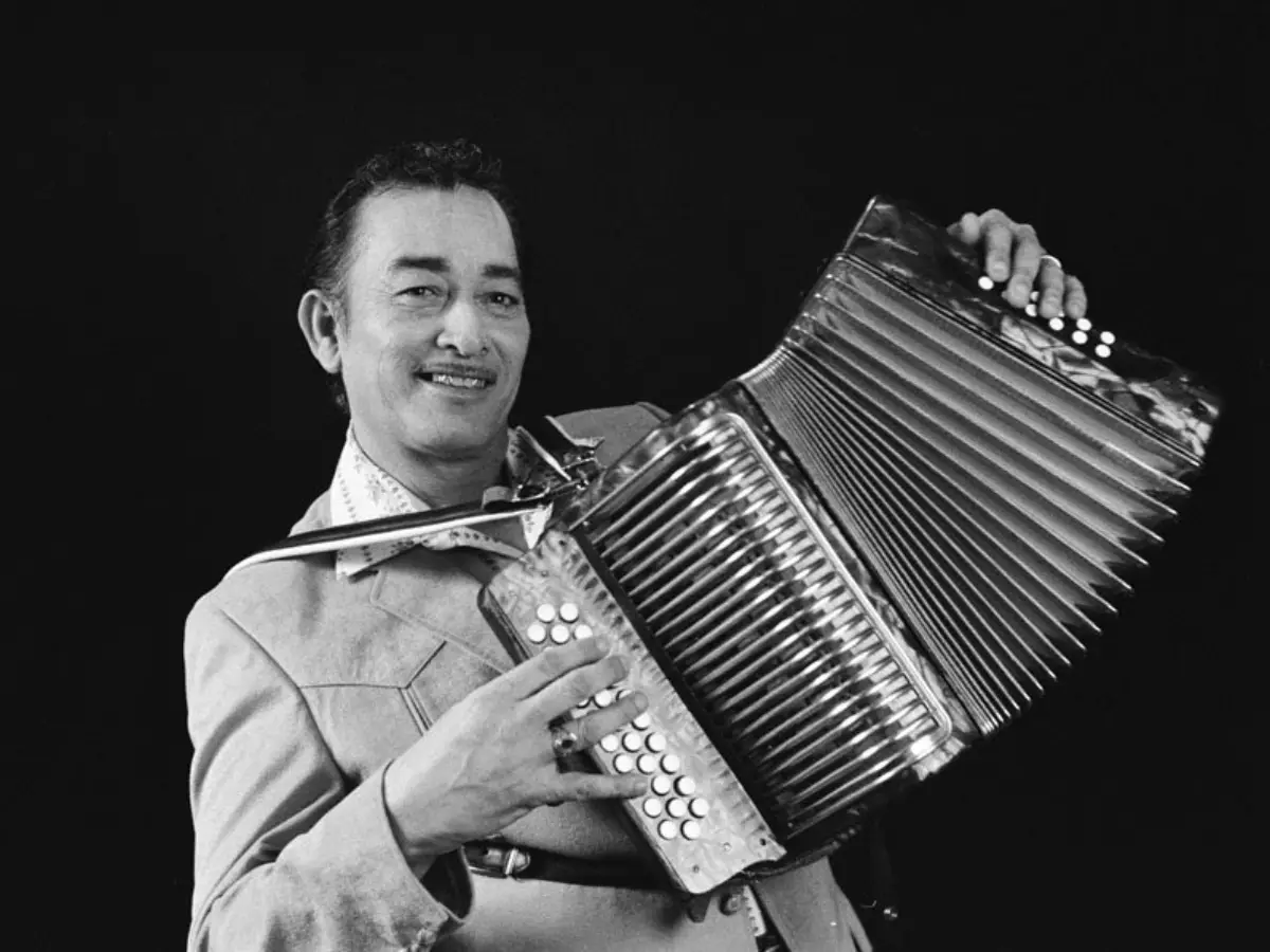 Grammy-winning San Antonio Tejano legend Flaco Jiménez dies at 86, condolences pour in from fans Grammy-winning San Antonio Tejano legend Flaco Jiménez dies at 86, condolences pour in from fans