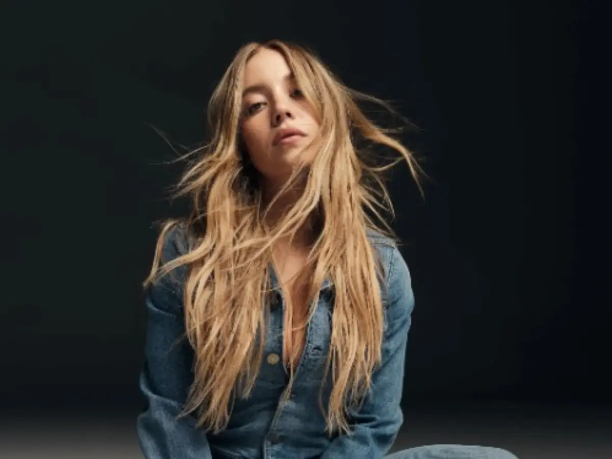 Syndey Sweeney gets support from American Eagle after facing criticism for jeans ad Syndey Sweeney gets support from American Eagle after facing criticism for jeans ad