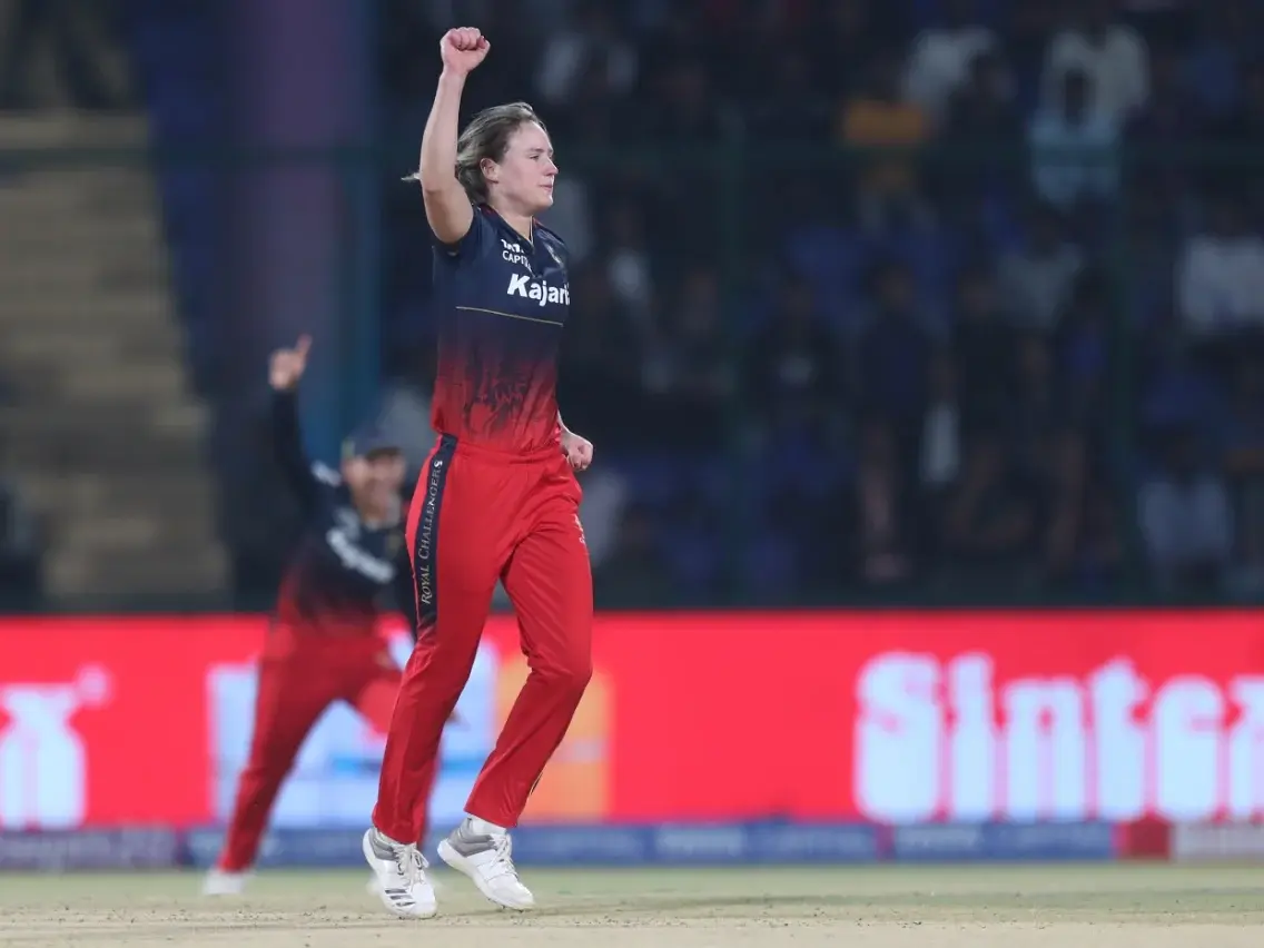 From Ellyse Perry to Shabnim Ismail: 5 fastest women bowlers in cricket history
