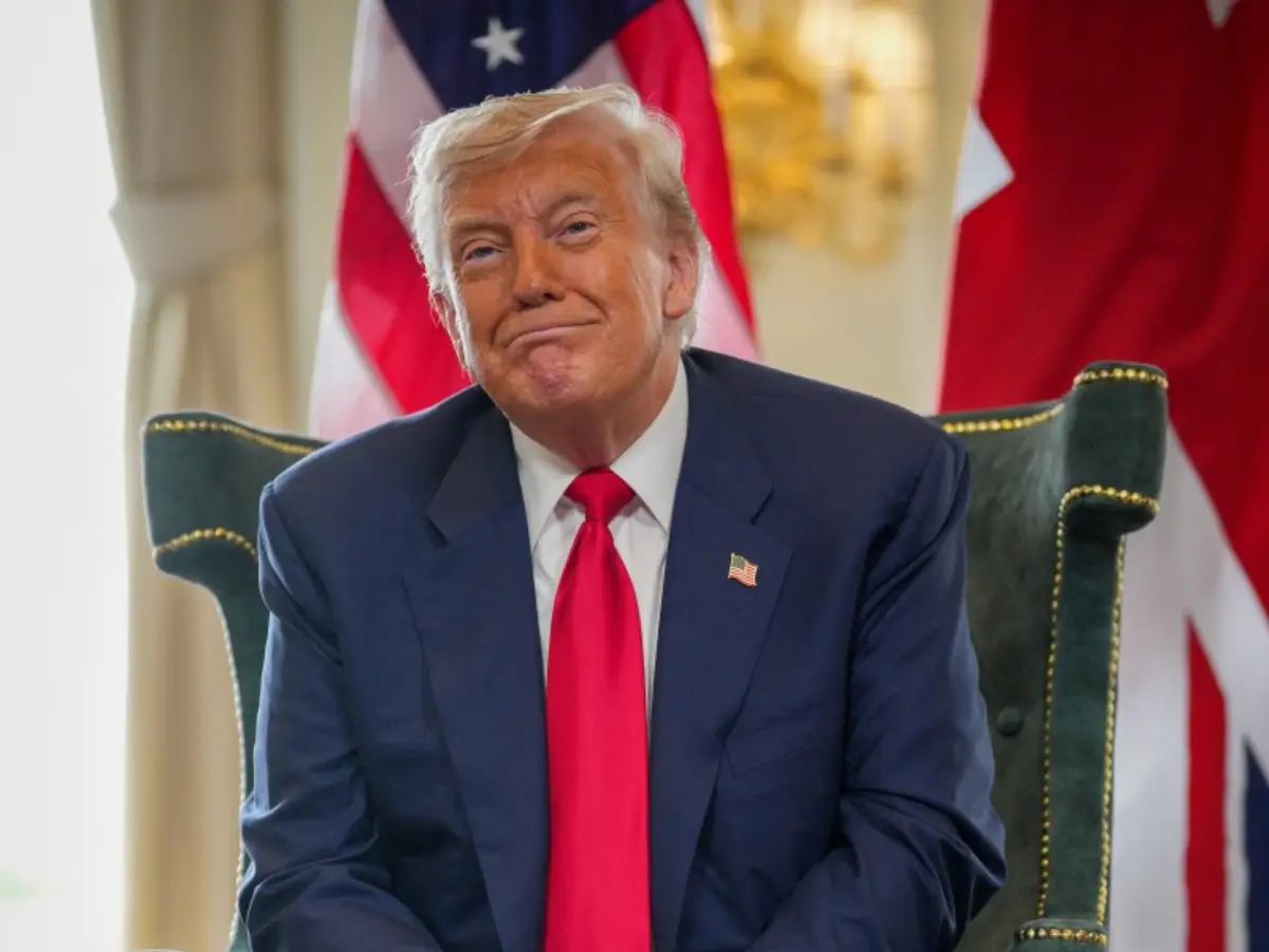 US fighter jets intercept aircraft that breached Trump's golf club US fighter jets intercept aircraft that breached Trump's golf club