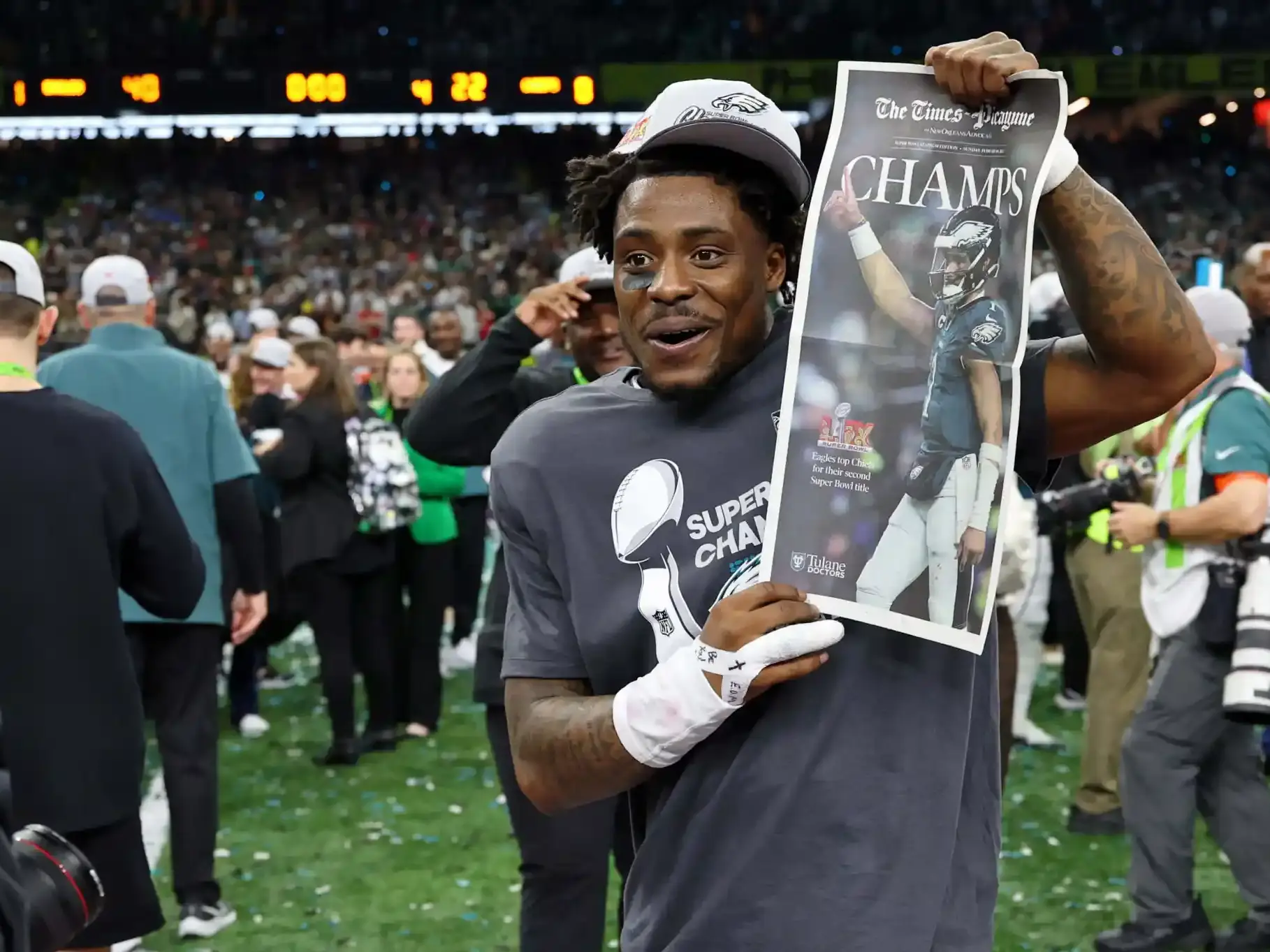 CJ Gardner-Johnson injury: Former Philadelphia Eagles safety suffers leg injury during camp CJ Gardner-Johnson injury: Former Philadelphia Eagles safety suffers leg injury during camp