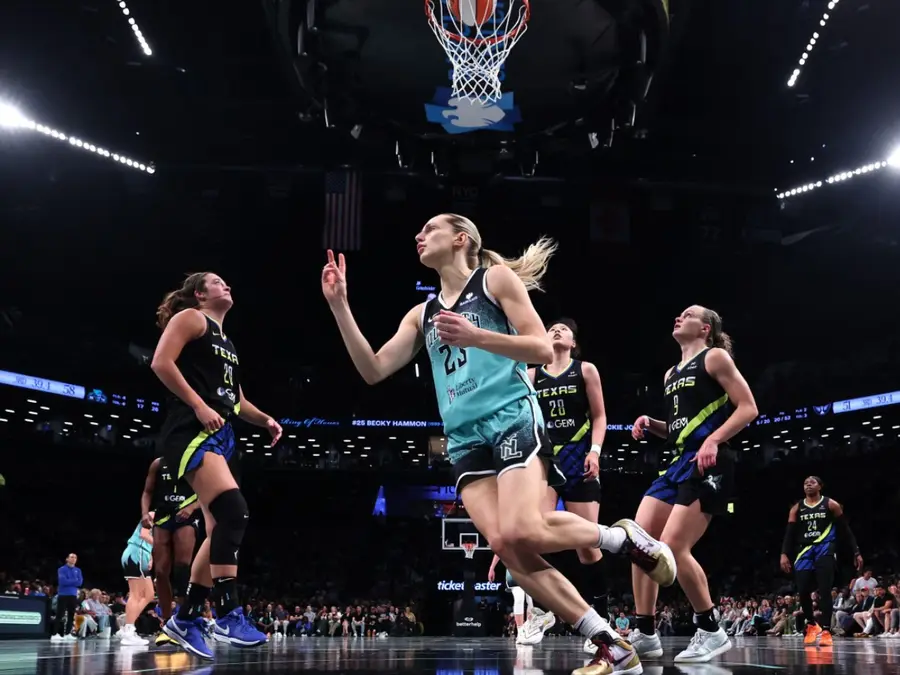 Green Dildo Meme Coin wanted to go viral. So makers started throwing sex toys at WNBA games