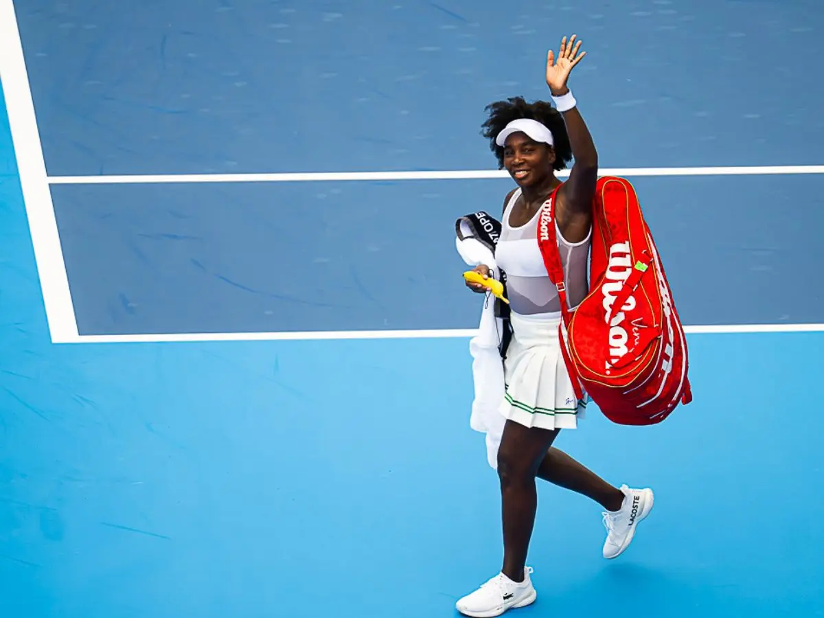 Tennis queen Venus Williams falls at first hurdle in Cincinnati