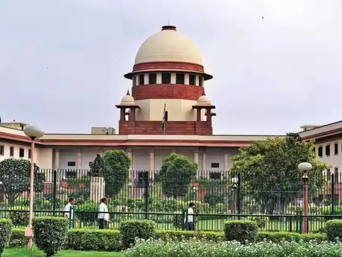 'Mother' needn't only be biological: Supreme Court asks IAF to look into exclusion of stepmother from pension scheme