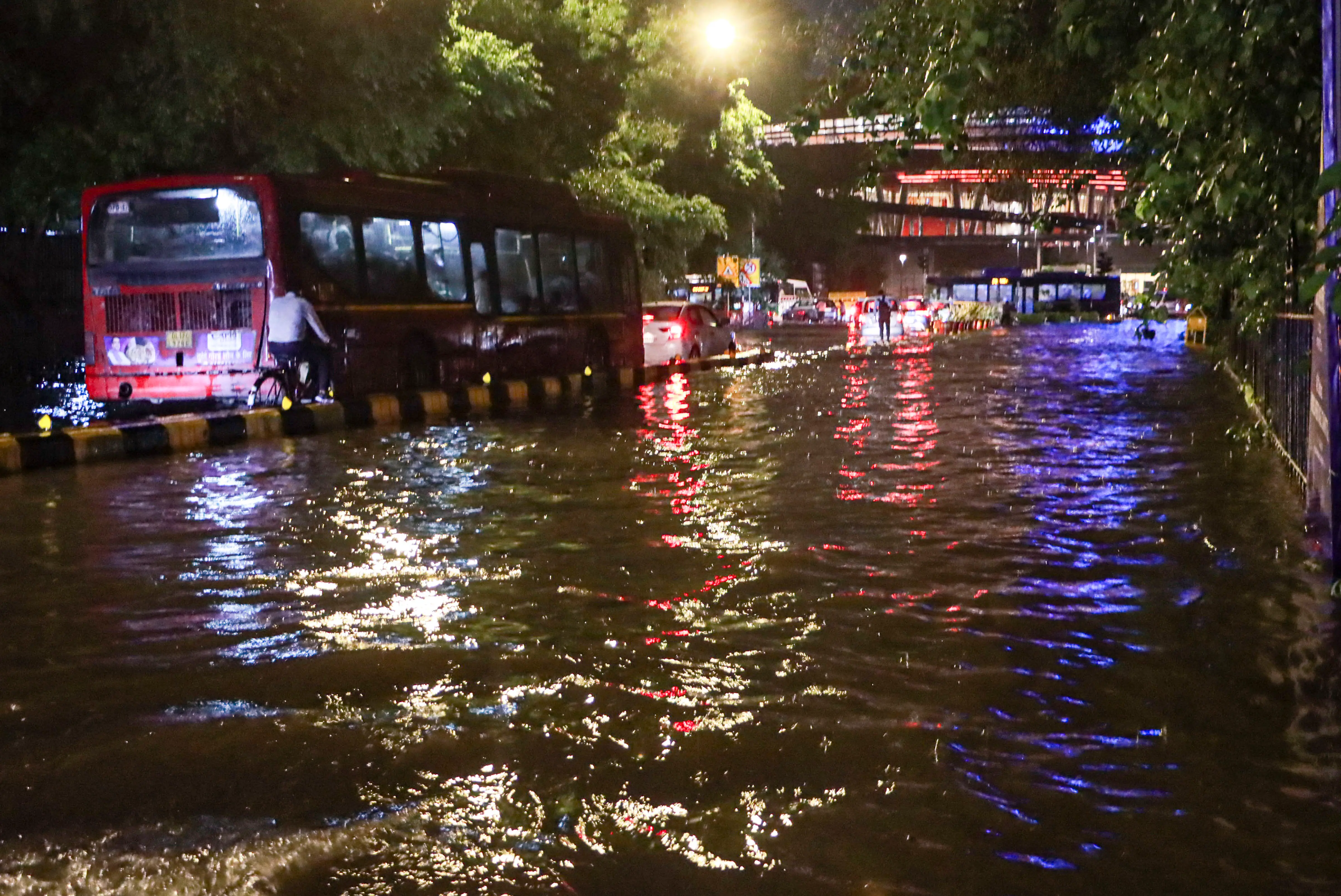 Delhi, Noida lashed by heavy midnight rain ahead of Rakshabandhan festivities