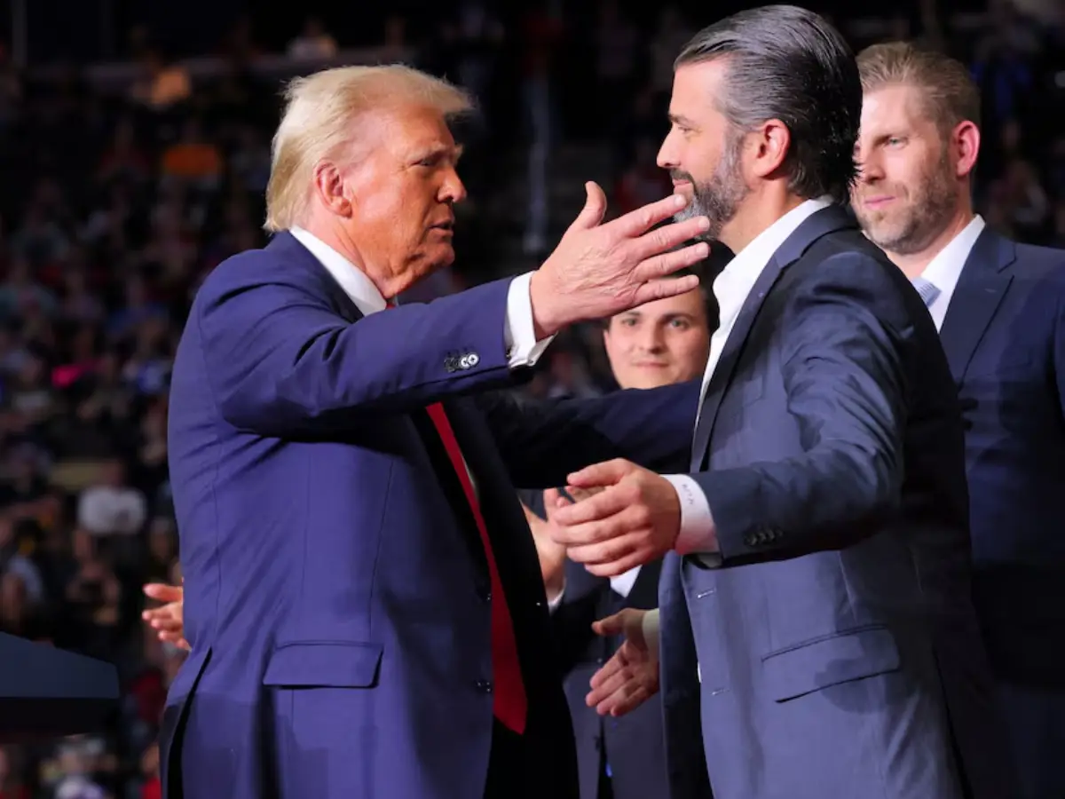 Donald Trump Jr shares meme of his father - with d*ldo? Internet has some serious questions Donald Trump Jr shares meme of his father - with d*ldo? Internet has some serious questions