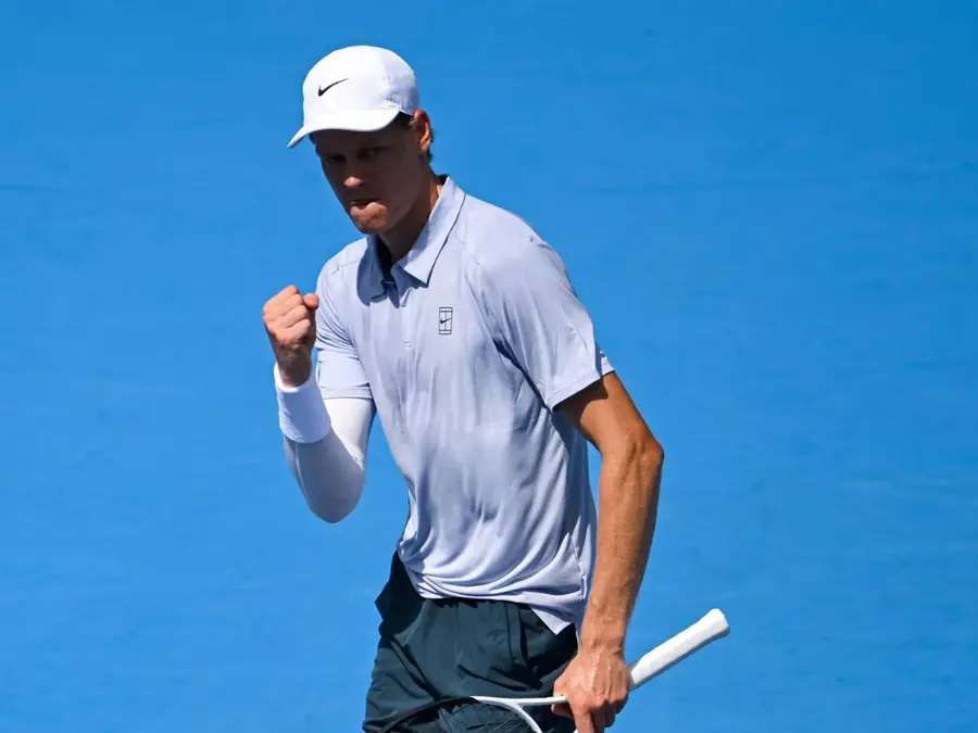 Top seeds Sinner and Sabalenka off to flying starts in Cincinnati