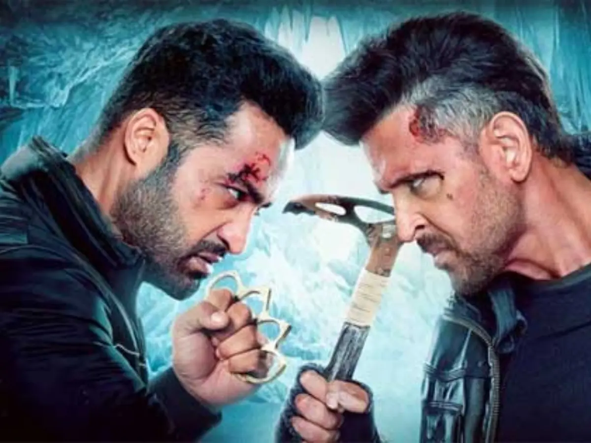 War 2: Advance booking begins, new promo of Hrithik Roshan-Jr NTR dropped War 2: Advance booking begins, new promo of Hrithik Roshan-Jr NTR dropped