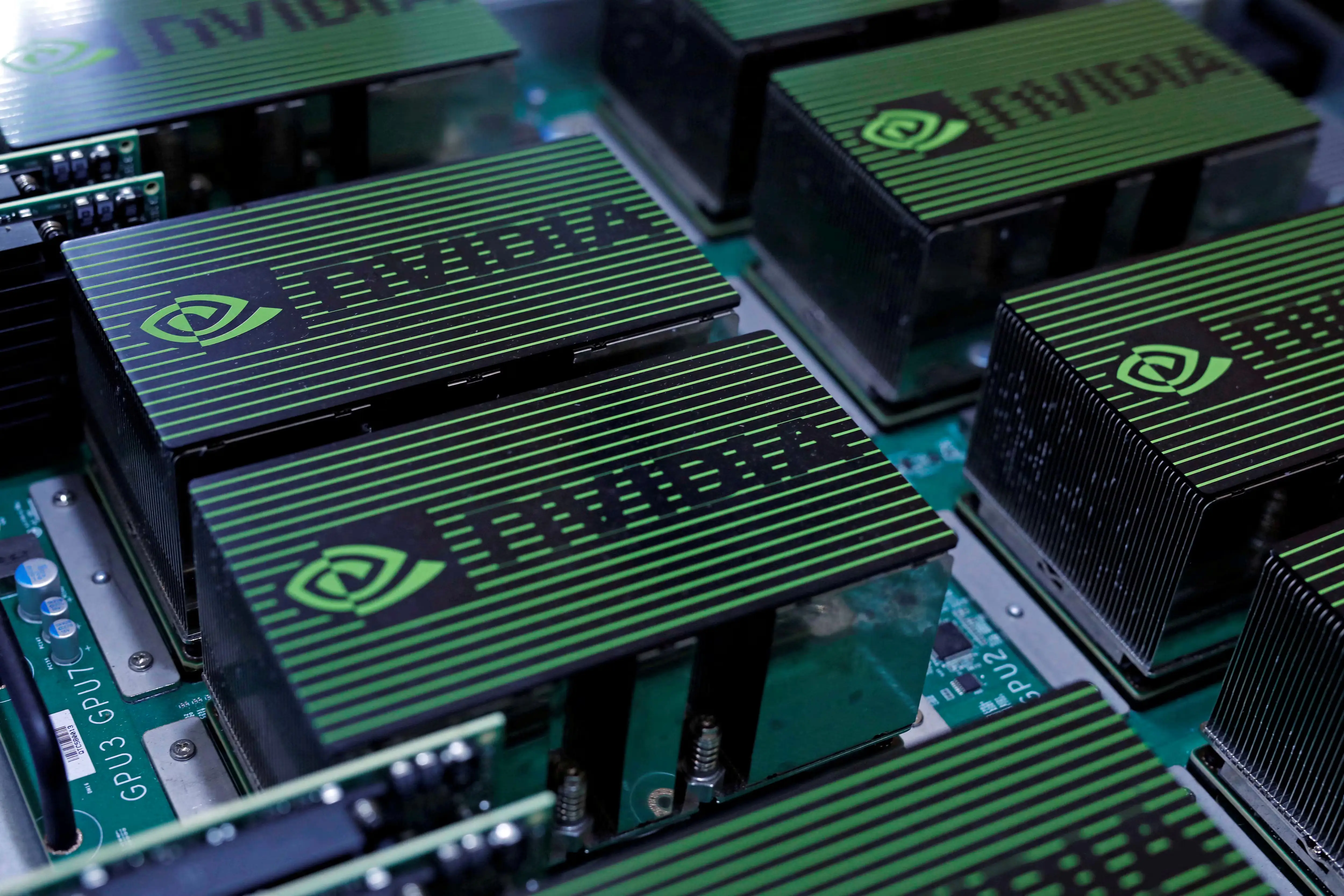 Nvidia, AMD to pay US 15% of China AI chip sales under export deal