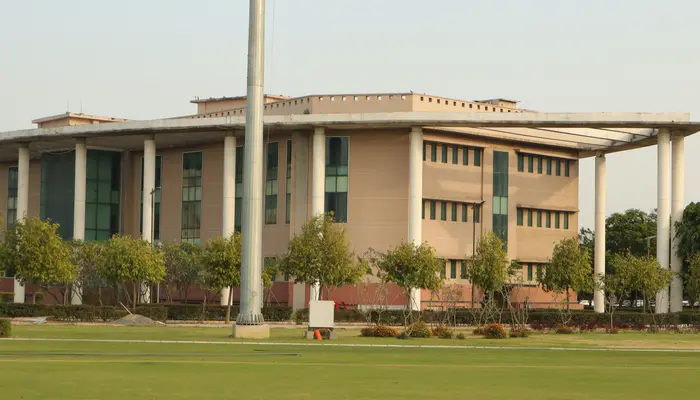 Top 7 countries with the highest number of universities — Check where India stands