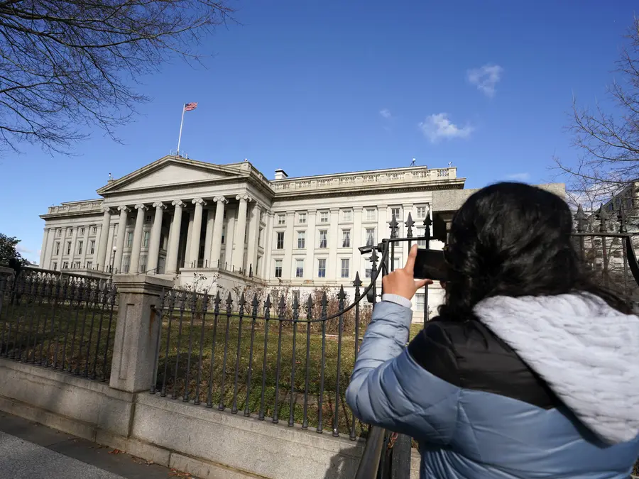 Bank of America cuts US rates outlook as weak data, Fed risks mount