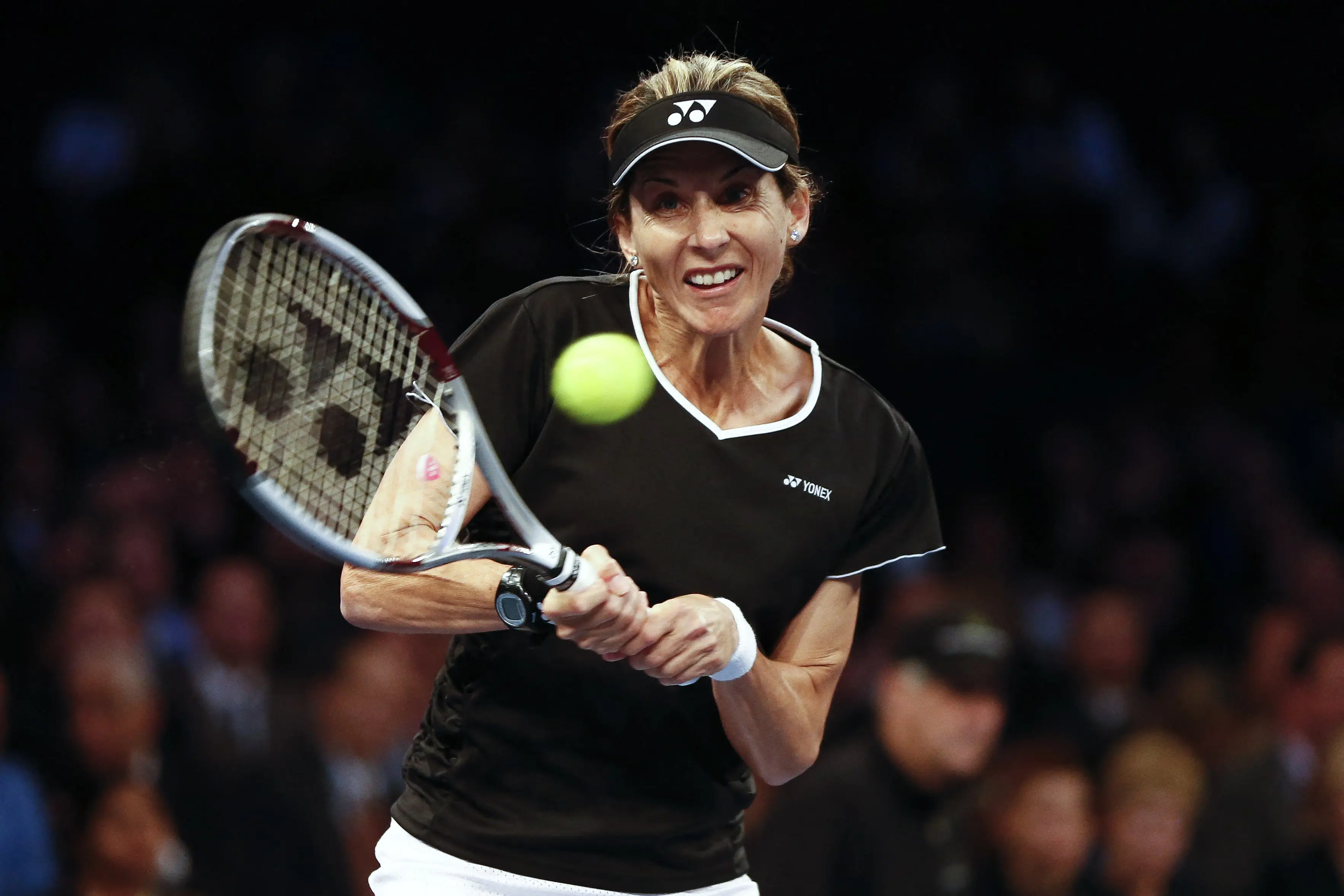 Tennis legend Monica Seles opens up about battle with myasthenia gravis