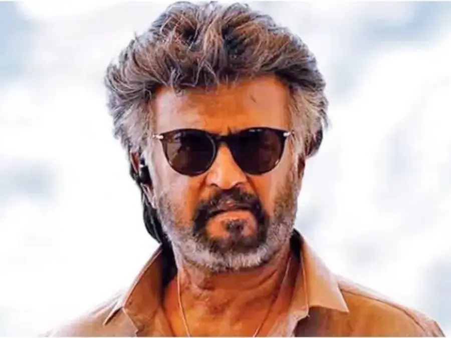 Coolie: Rajinikanth fans celebrate by showering flower petals. dance to beating drums | Watch