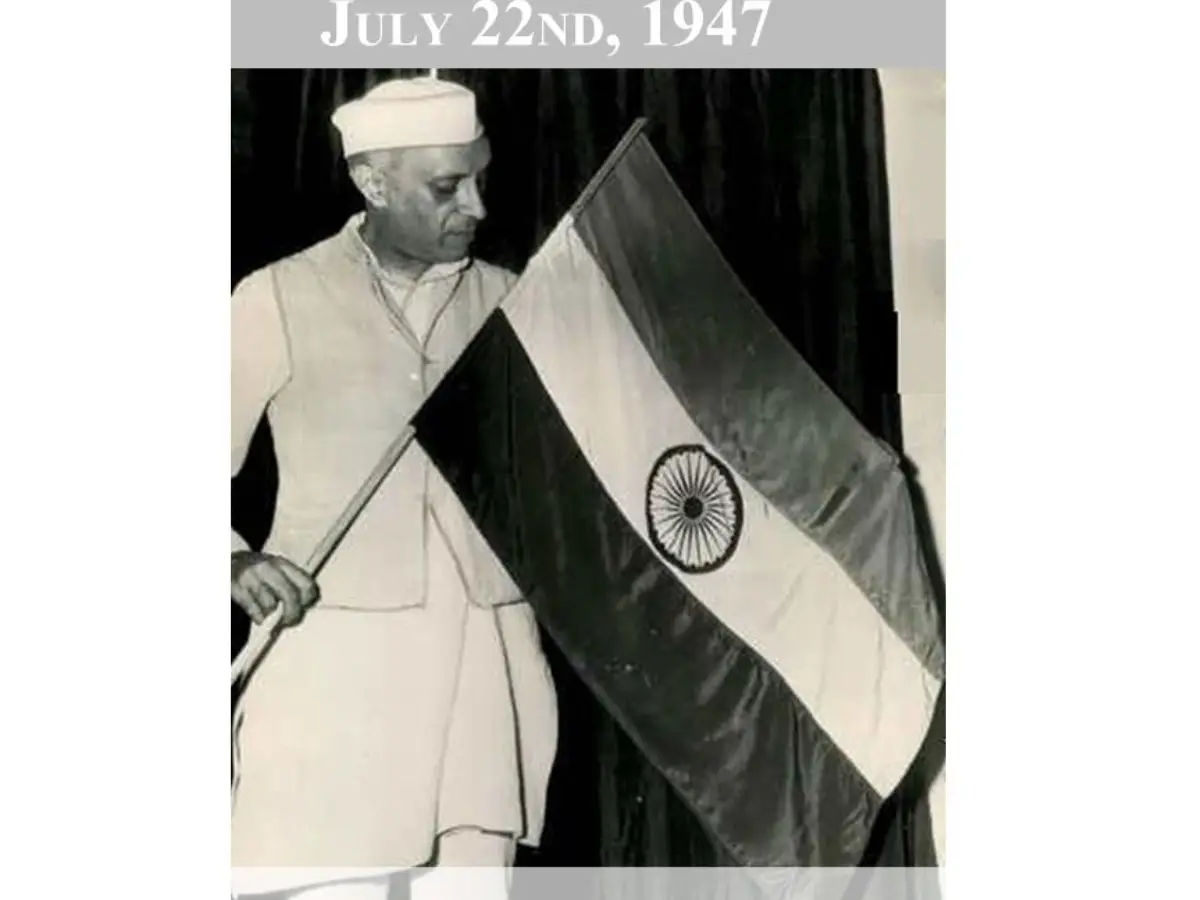 The Flag’s Symbolism and First Hoisting