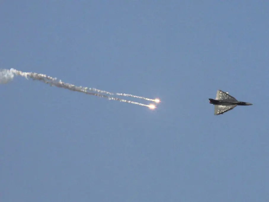 How HAL Tejas’ 'Fly-by-Wire' system keeps the fighter jet stable in extreme manoeuvres