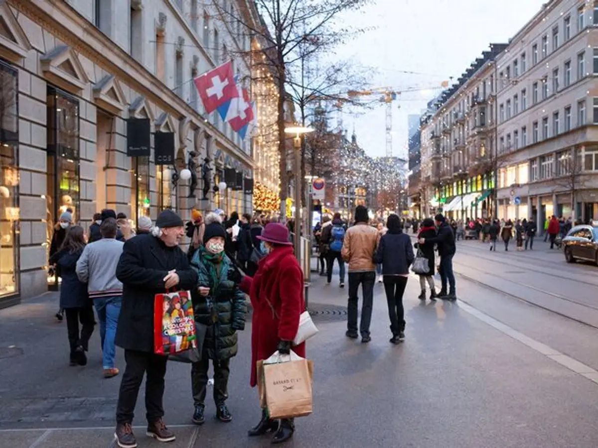 Economic Slowdown in Switzerland and China Amid Trade Tensions
