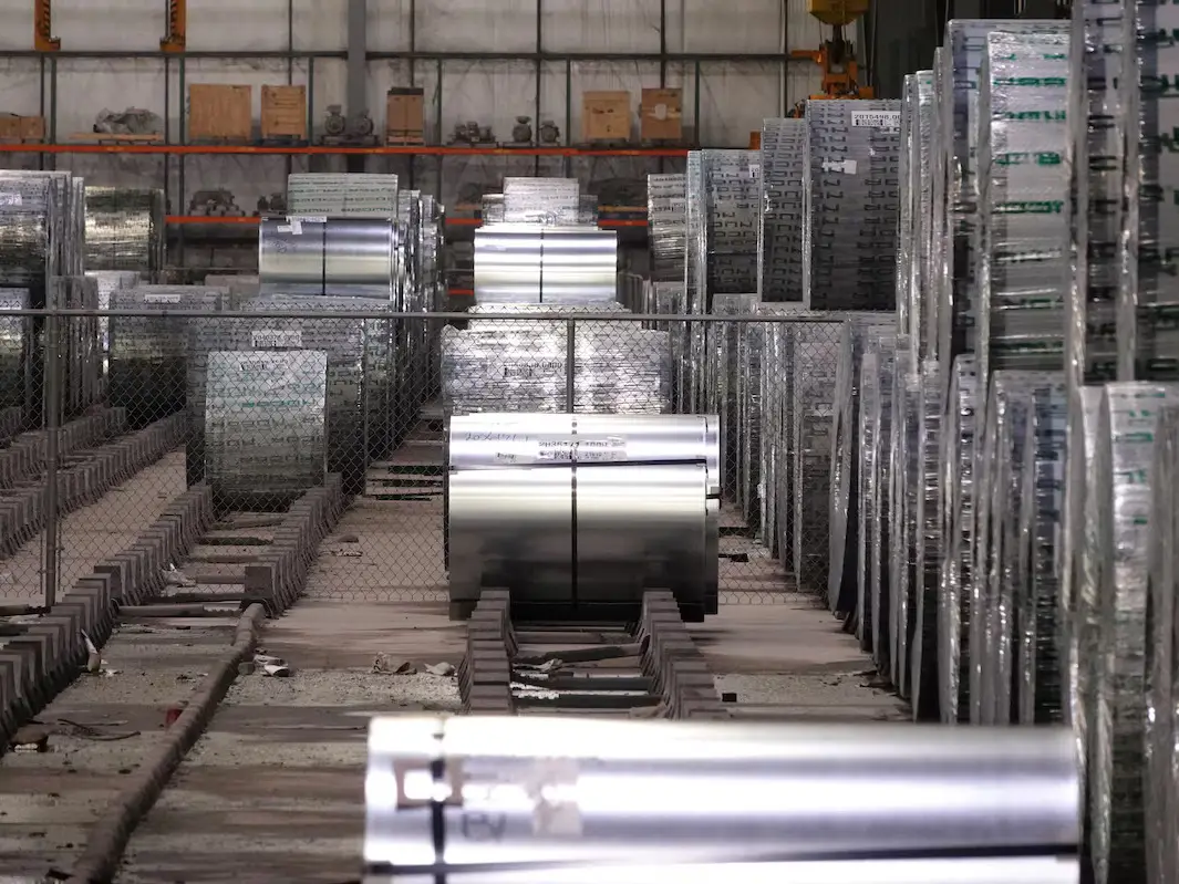 Trump administration broadens steel & aluminium tariffs to hundreds more goods Trump administration broadens steel & aluminium tariffs to hundreds more goods
