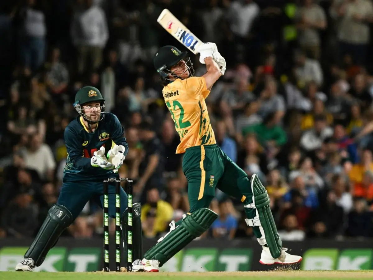 AUS vs SA: Dewald Brevis turns back clock with three ‘no-look’ sixes in 3rd T20I – WATCH