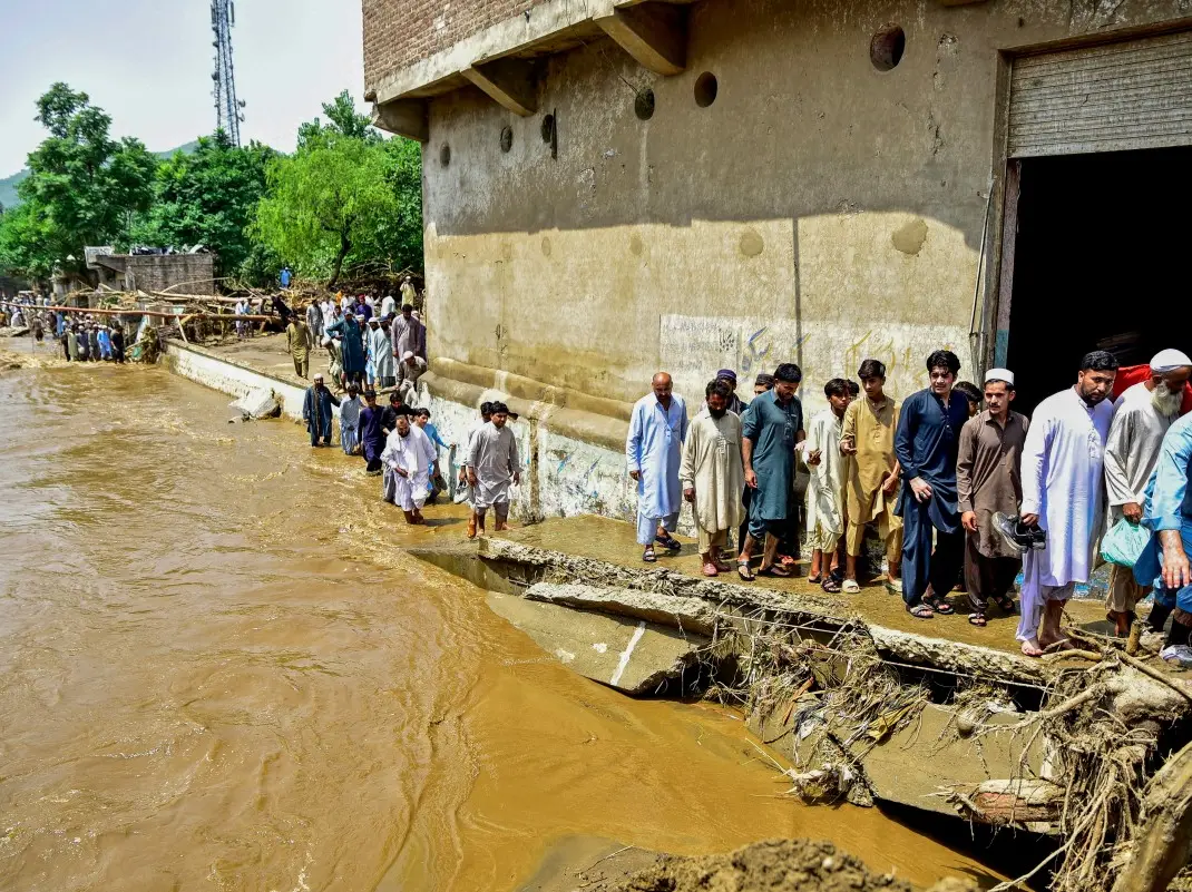 'Death stared, ground trembled, end of world': Eyewitnesses on Pakistan flash floods 'Death stared, ground trembled, end of world': Eyewitnesses on Pakistan flash floods