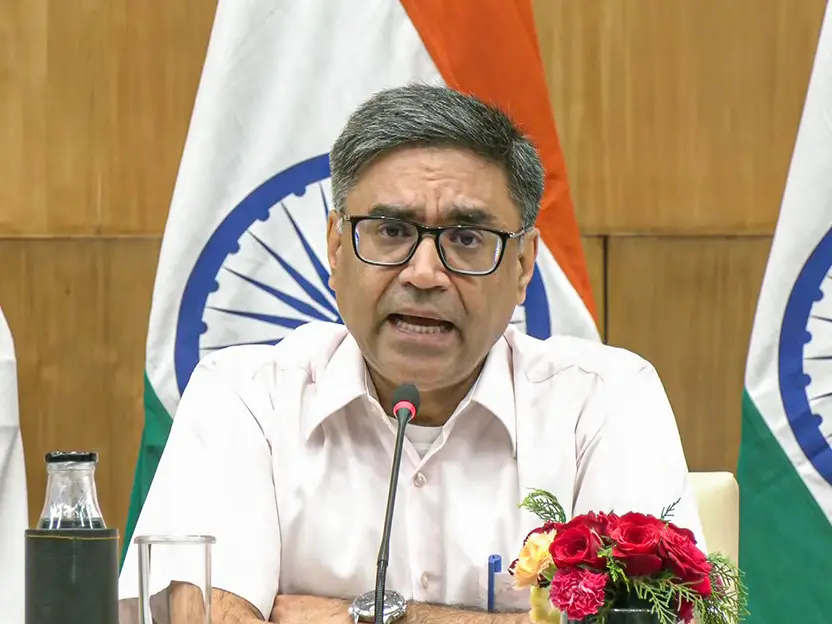 India’s Foreign Secretary Vikram Misri meets Nepal PM KP Sharma Oli, sets stage for Modi-Oli talks in Bodh Gaya India’s Foreign Secretary Vikram Misri meets Nepal PM KP Sharma Oli, sets stage for Modi-Oli talks in Bodh Gaya