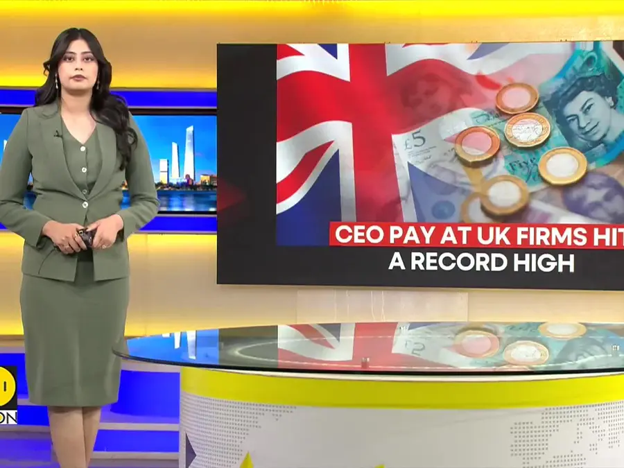 UK Chief Executives See Record Salaries Amid Third Consecutive Pay Rise