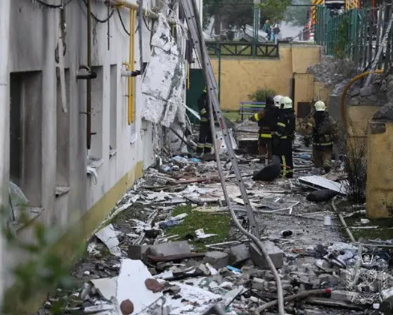 Zelensky arrives in US to end war; Russian strikes in Kharkiv kills a toddler and two more