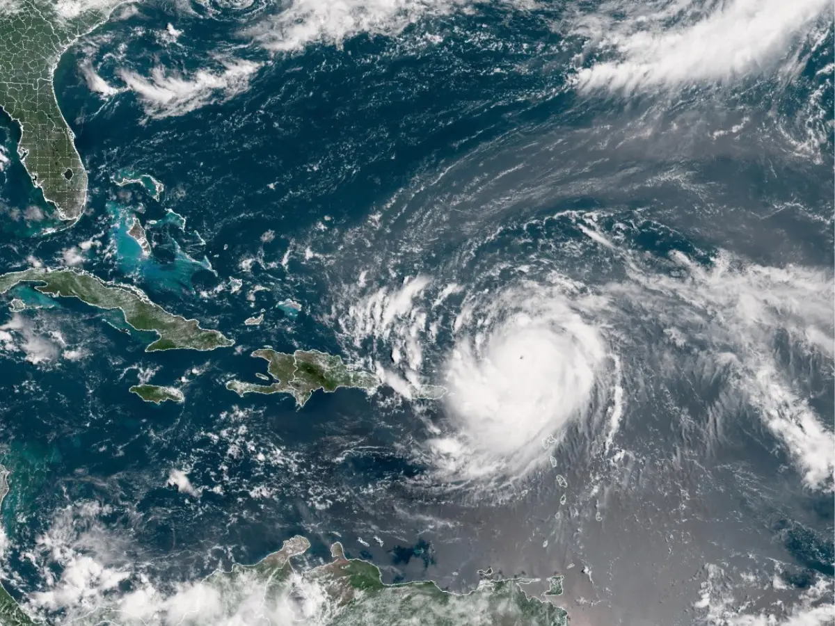 1,000-kilometre 'wall of rain' in UK? Met department says country could face Hurricane Erin after-effects