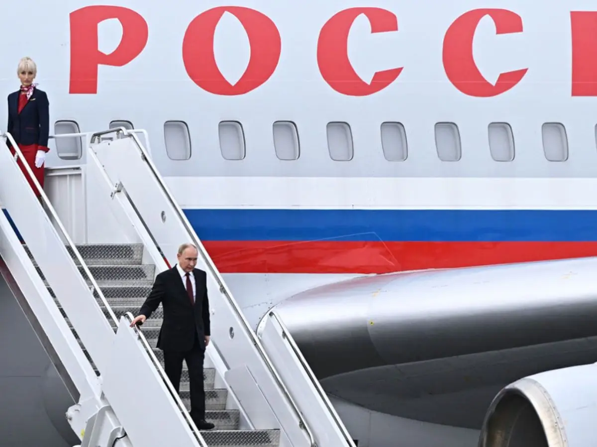 Putin paid $250,000 in cash for refueling jets to fly back to Russia, says Rubio
