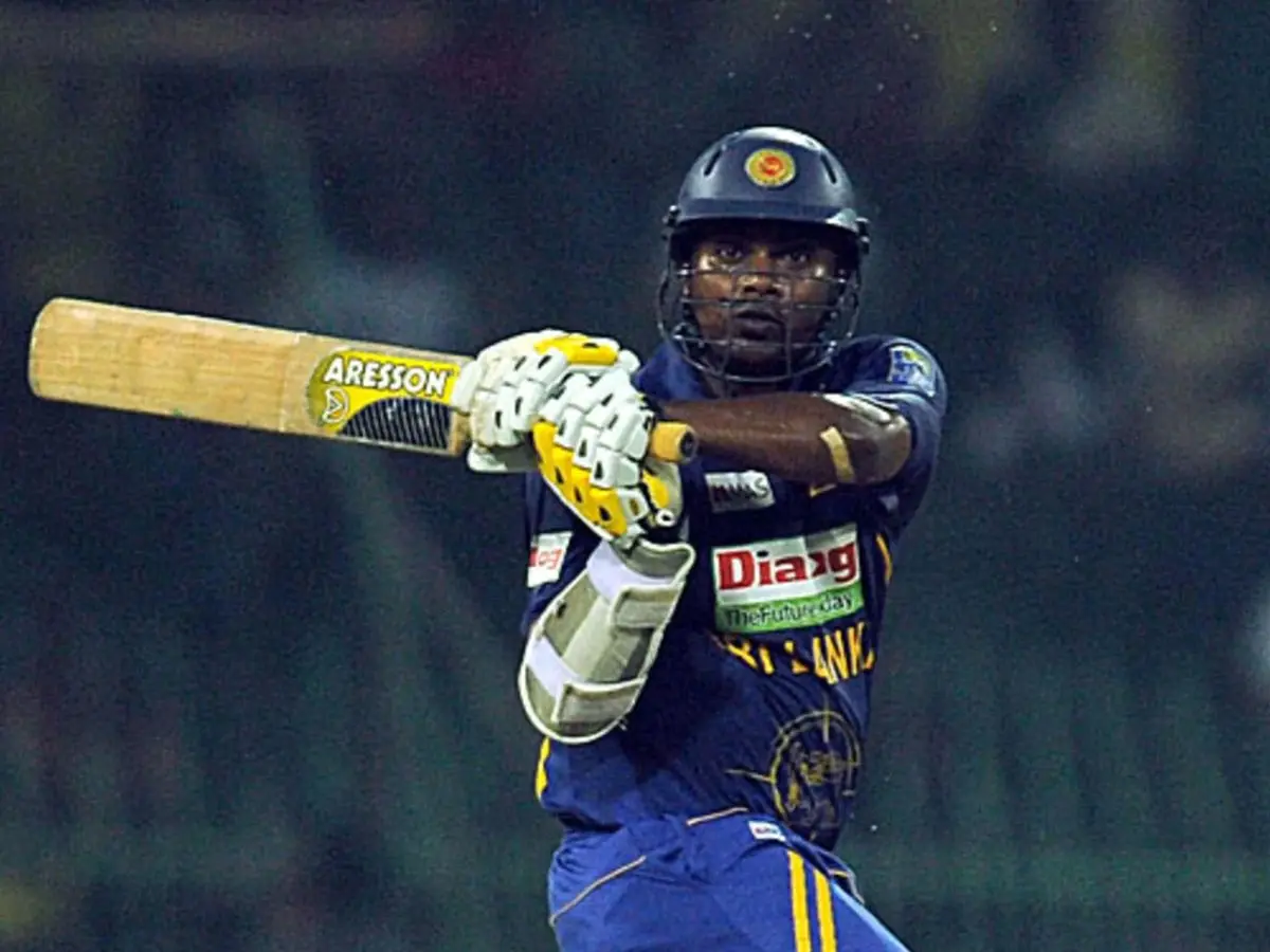 Thilina Kandamby (SL)