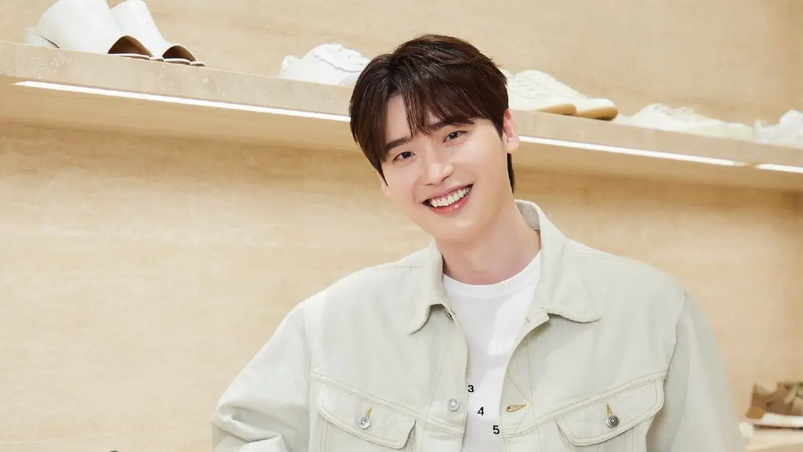 Lee Jong-suk