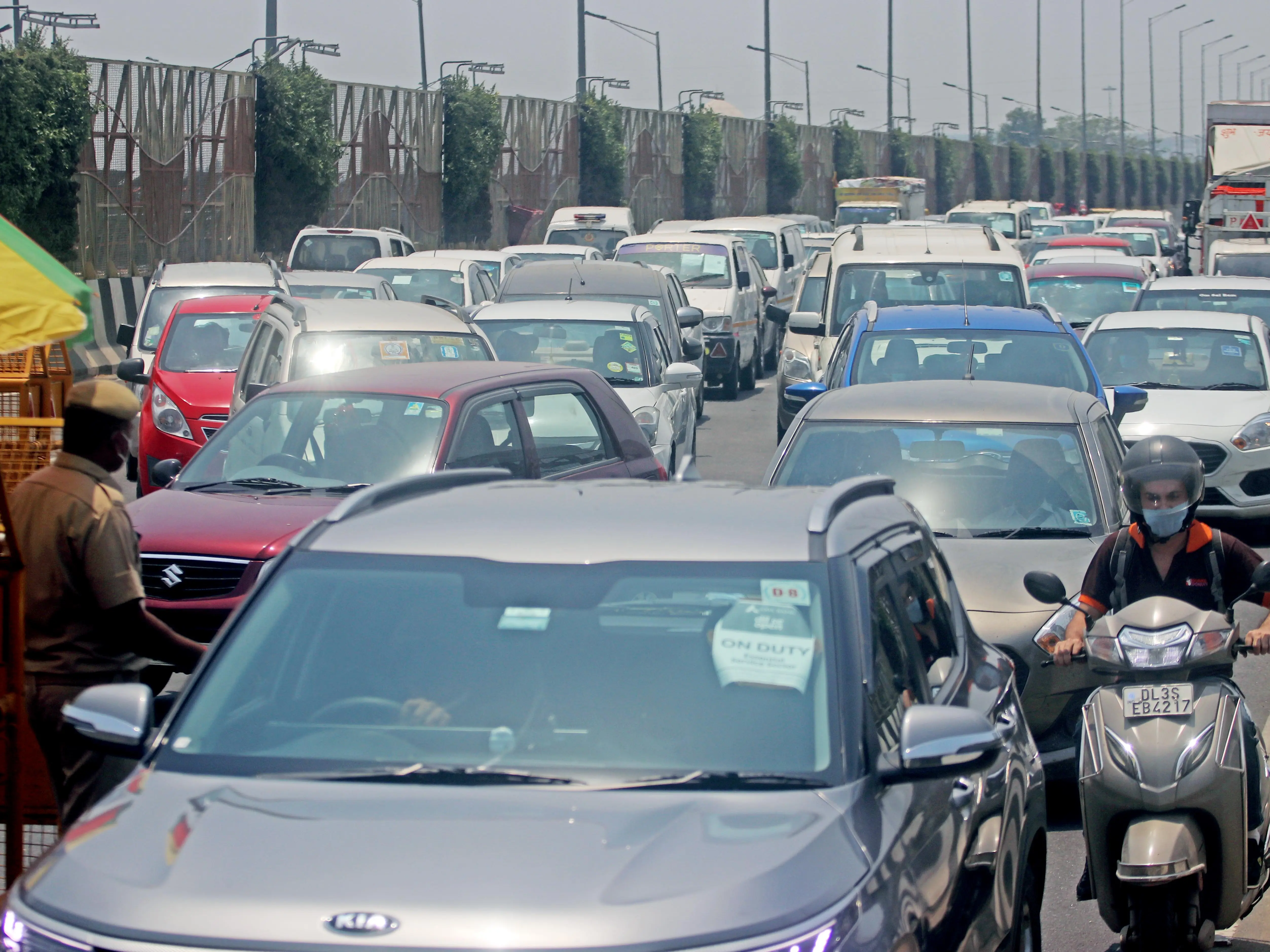 How cheaper will cars become if GST rates are reduced by Diwali? How cheaper will cars become if GST rates are reduced by Diwali?