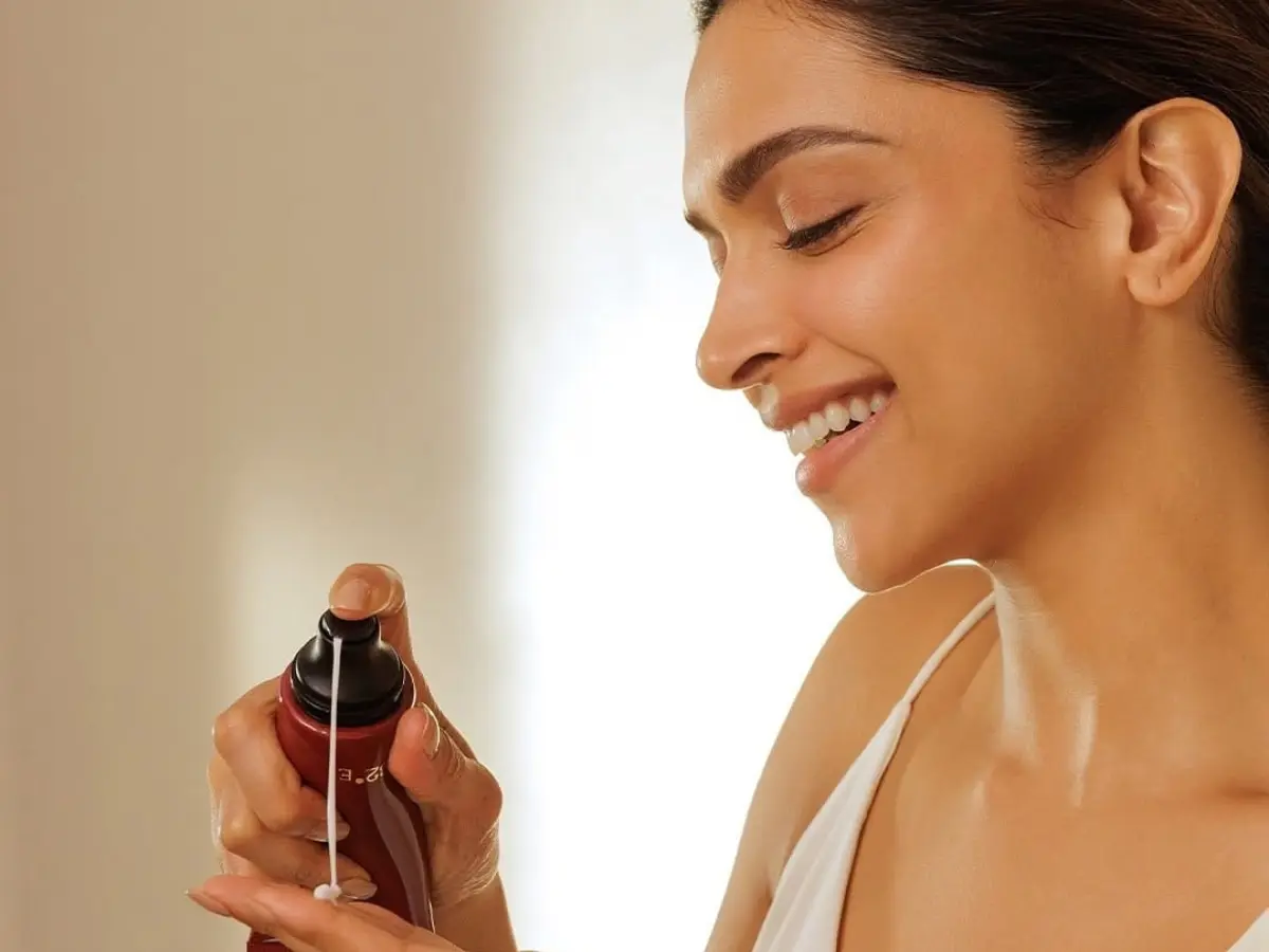 Deepika Padukone - 82E