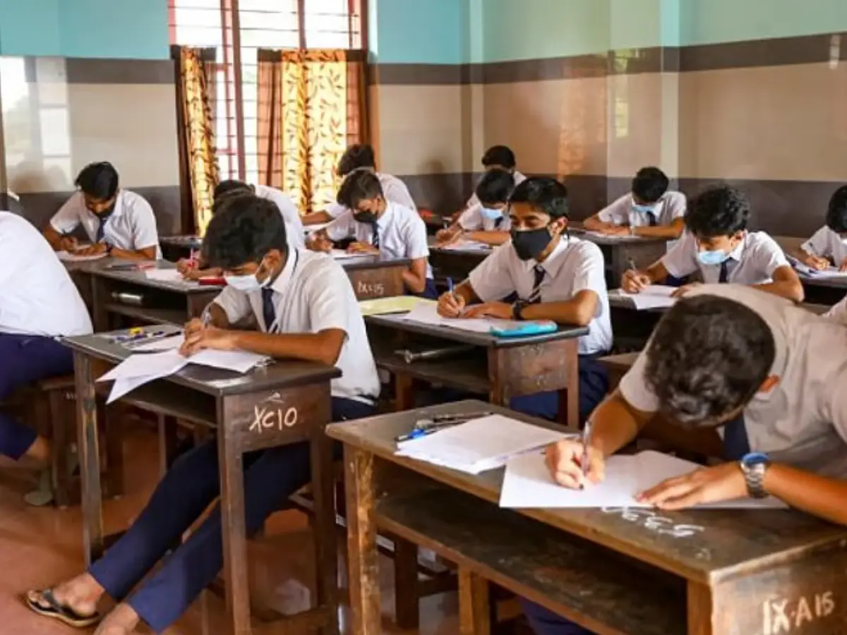 Five Delhi schools receive bomb threats, third such incident reported this week Five Delhi schools receive bomb threats, third such incident reported this week